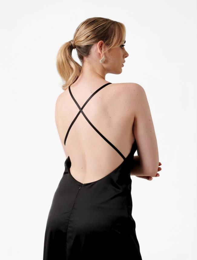 Nana's Azzurra Maxikleid aus Satin Schwarz FJ6J8D11